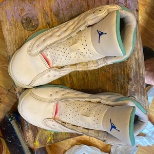 Jordan 13 Retro size 4.5 Y